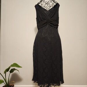 Suzy Shier Black Sleeveless Lace Midi Dress with Distinctive V-Neckline Cocktail